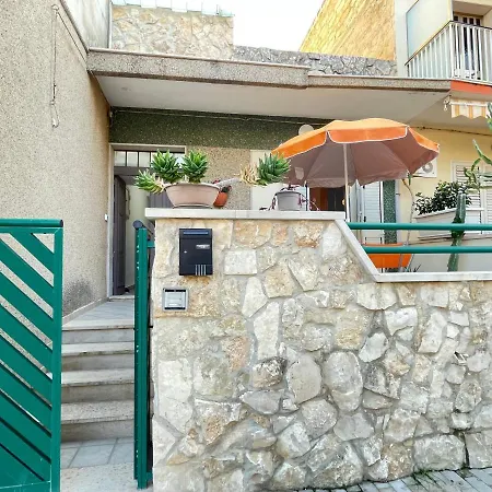 Casa Palma A 100 Passi Dal Mare Villa Marina di Ragusa Exterior photo